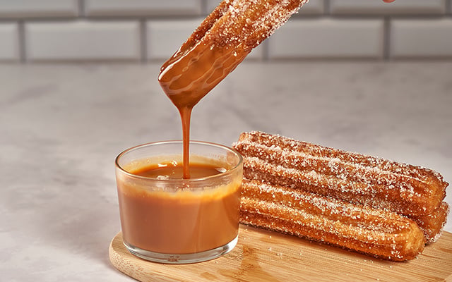 Como fazer churros caseiro que não explode no óleo: receita fácil, sequinha e crocante por fora