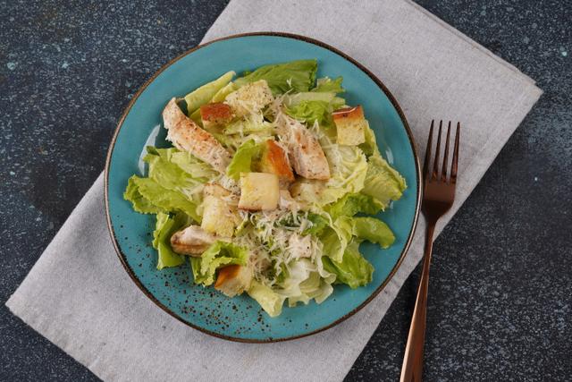 "Salada Caesar não é saudável": essas são as 5 mudanças para tornar isso possível (dica de nutricionista!)