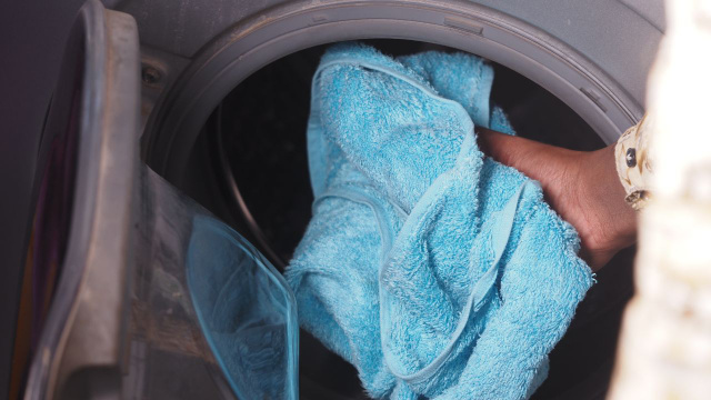 Não sabia mais o que fazer para tirar o cheiro ruim das minhas toalhas, até que aprendi o verdadeiro passo a passo