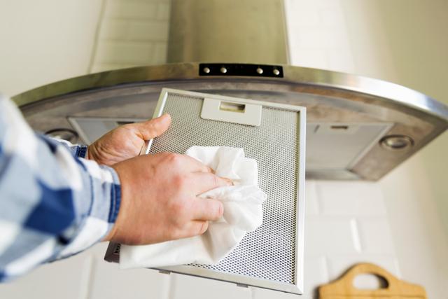 Adeus gordura no filtro do exaustor: método rápido e eficaz é a solução simples para cozinhar em um ambiente saudável