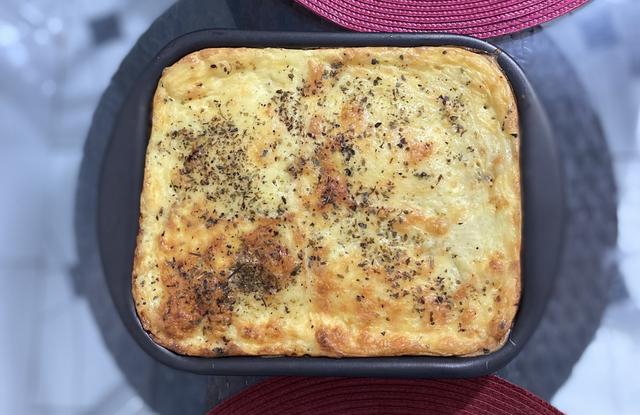 Torta de frango sem trigo é leve e saborosa para um jantar diferente