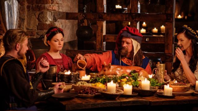 Era assim que uma comida de luxo era feita na Idade Média: se ainda fosse desse jeito, ninguém iria gostar