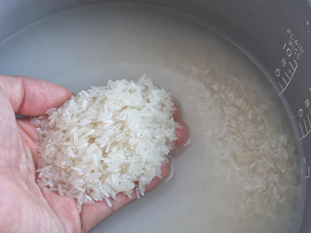 De uma vez por todas: o arroz deve ser lavado?