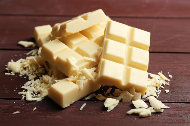 Acredite se quiser: chocolate branco não é chocolate de verdade! Descubra os motivos