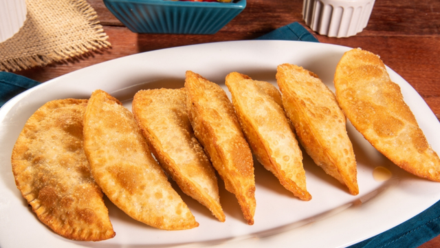 Fritinho na hora fica uma delícia! (Créditos: Shutterstock)