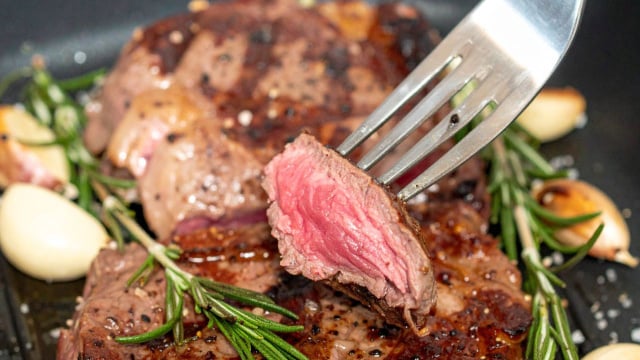 Como transformar até a carne mais dura em uma delícia macia com truques muito práticos