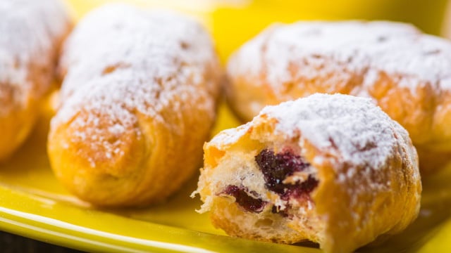 Brioche sem fermento: aprendi uma versão instantânea do pãozinho que fica macia, cheirosa e pronta em menos de 30 minutos