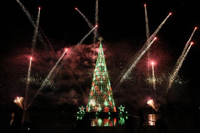 Natal de Maricá/RJ tem árvore de 56 metros e muitas atrações gratuitas; veja detalhes da programação!