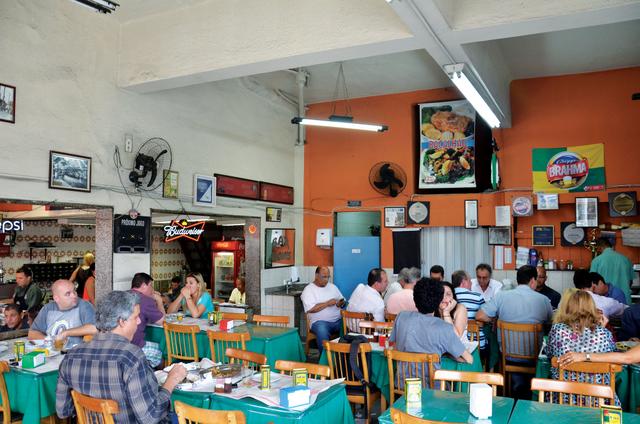 O Bar do Adonis manteve a simplicidade e o sabor nas décadas de funcionamento (Créditos: Alexandre Macieira/Riotur)