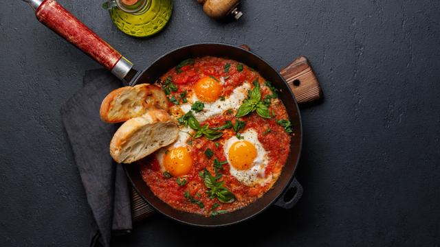 Ovos à parmegiana é o prato que você vai querer comer todo dia: receita barata e simples é de salivar!