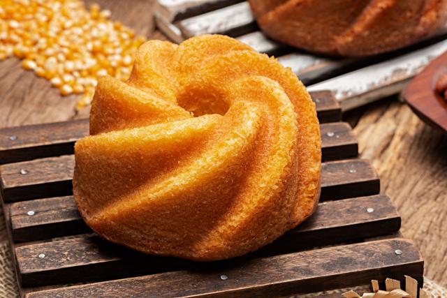Bolinho doce e crocantíssimo é a receita fácil e diferente na airfryer que você precisa provar