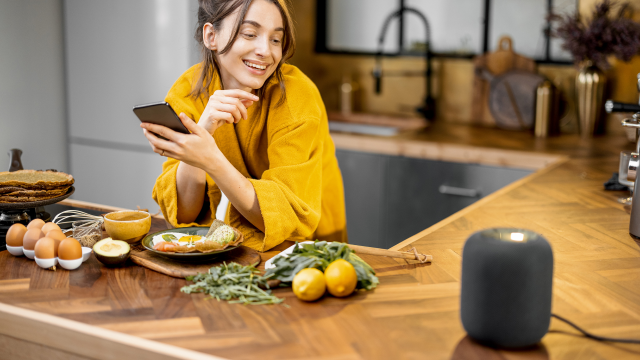 Cozinha moderna! 4 aparelhos digitais que prometem te ajudar na hora de cozinhar