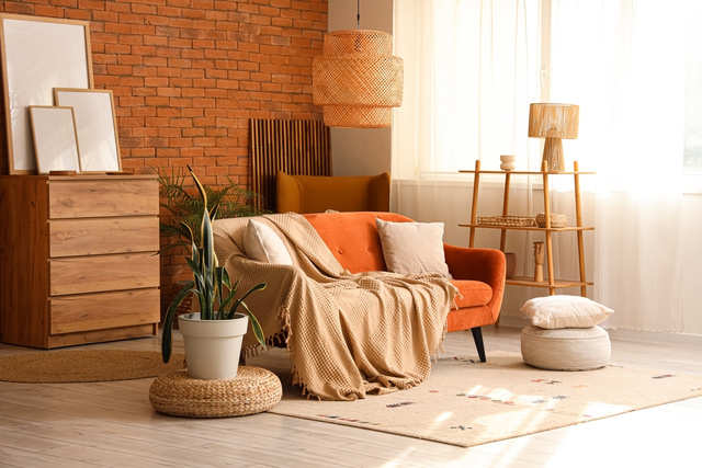 Pequenas mudanças fazem diferença no visual da sala (Foto de Shutterstock).