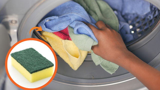 Comecei a colocar uma esponja de louça na máquina de lavar e minhas roupas ficaram mais limpas do que nunca