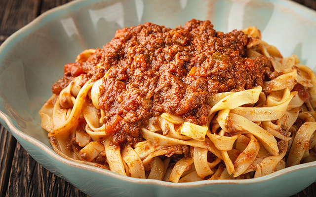 Descubra os segredos dos chefs para fazer um molho de carne moída encorpado e saboroso