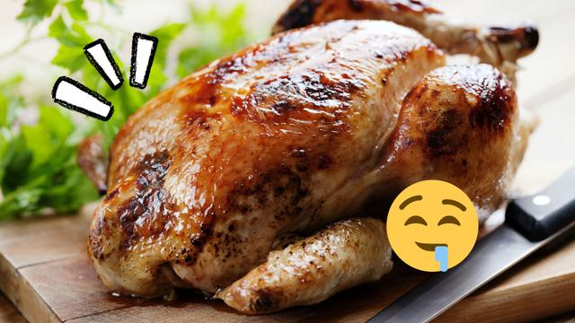"A medida perfeita para um frango assado suculento": esse detalhe no preparo da ave funciona também para peito de frango