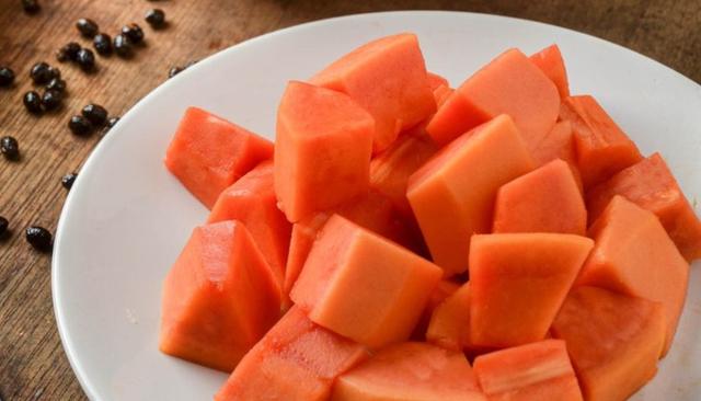 Mamão formosa ou papaia? Não importa o tipo, o que vale é comer a fruta todos os dias!