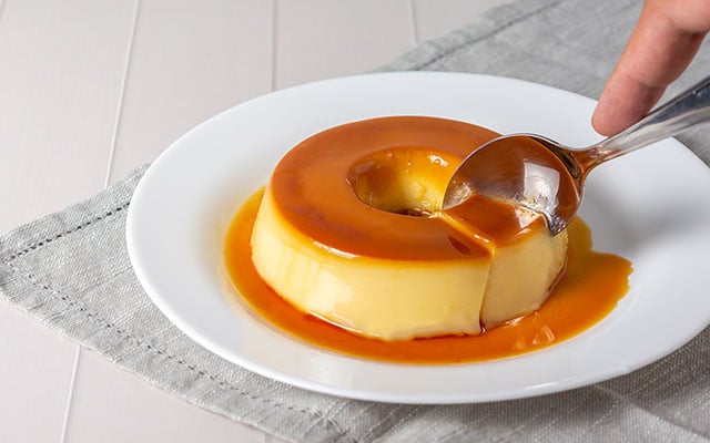 Como saber se o pudim está pronto e não deixar passar do ponto ou tirar do forno antes?