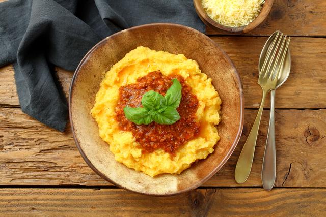 Polenta na panela de pressão (Créditos: TudoGostoso)