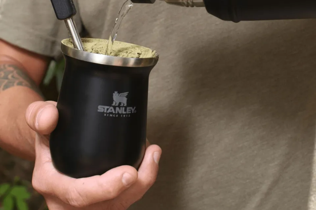 8 modelos queridinhos da Stanley aparecem com até 68% OFF no 12.12