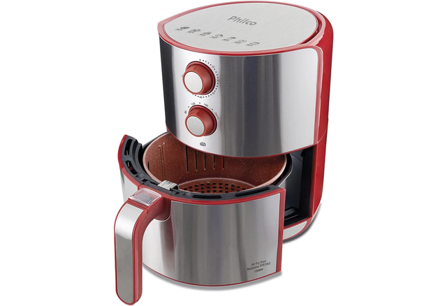 A Air Fryer Philco Redstone combina potência e design moderno para deixar suas receitas mais práticas e saborosas (Divulgação/Amazon). 