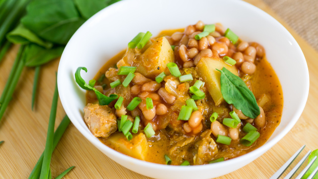 A receita ideal para combater o frio: veja como preparar um ensopado de legumes