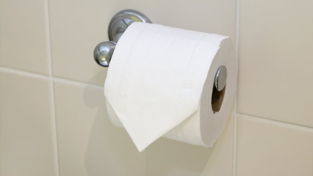 Não é o que você pensa: existe um motivo muito especial para o hotel sempre desenhar um triângulo no papel higiênico