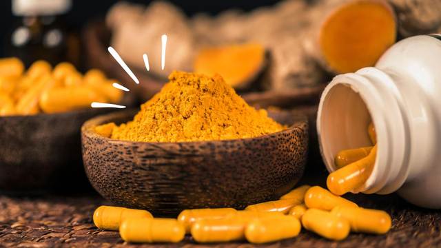 Aliada contra dor, inflamação e doenças crônicas: os benefícios da cúrcuma para o corpo e mente e como consumir a especiaria