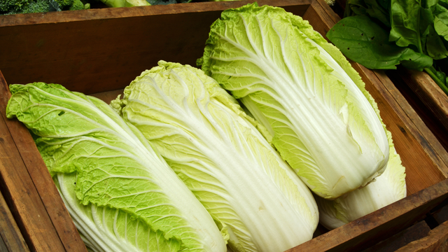"Parasitas proliferam nas frestas": ao preparar o repolho, você deve cortar e descartar essa parte!