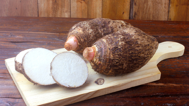 O inhame muitas vezes é esquecido na feira, mas faz sucesso no inverno com os seus benefícios!