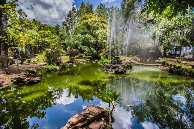 Caldas Novas é conhecida pelas águas termais (Créditos: Shutterstock/Judson Castro)