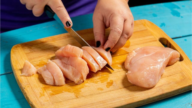 As 3 melhores formas de fazer peito de frango para variar no sabor e não enjoar