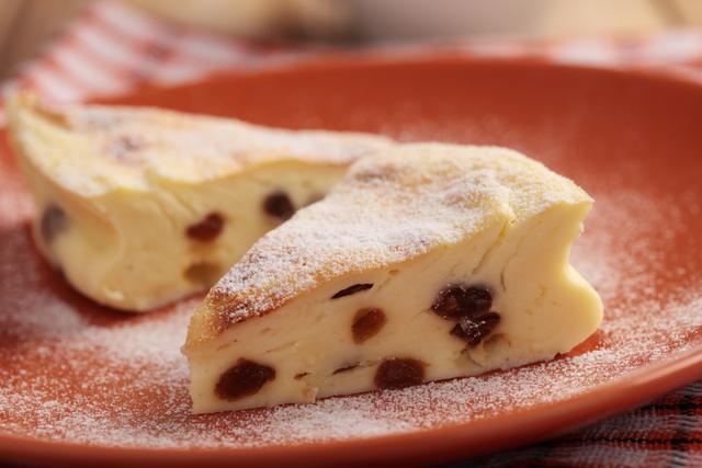 Cheesecake de passas? Aprenda a fazer a versão polonesa da sobremesa e se surpreenda com o sabor