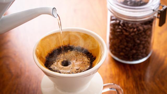 Três marcas de café são proibidas pela Anvisa: saiba como comprar um café de verdade e não cair na cilada do café fake no mercado