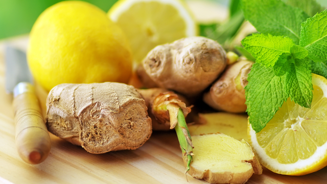 5 formas de consumir gengibre diariamente para aumentar o colágeno naturalmente