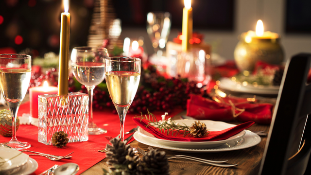 Confira 5 enfeites de natal que valem a pena estar na sua mesa durante a celebração