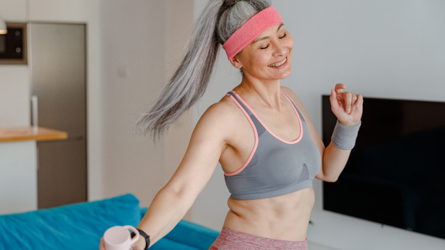 Depois dos 40: descubra 6 elementos que toda mulher deve incluir para amenizar mudanças nessa fase da vida (dica da nutri!)