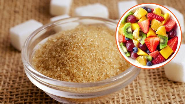 O açúcar das frutas engorda menos por ser natural? Entenda o impacto da substância no seu corpo e saúde!