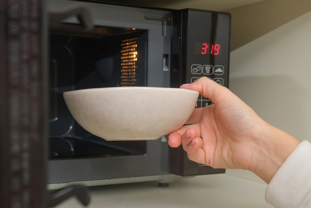 Mais de 10 mil pessoas avaliaram estes micro-ondas da Electrolux — e eles estão com desconto