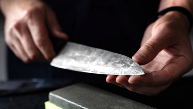 Faca sem corte mesmo recém amolada? O problema pode estar em um desses 7 erros