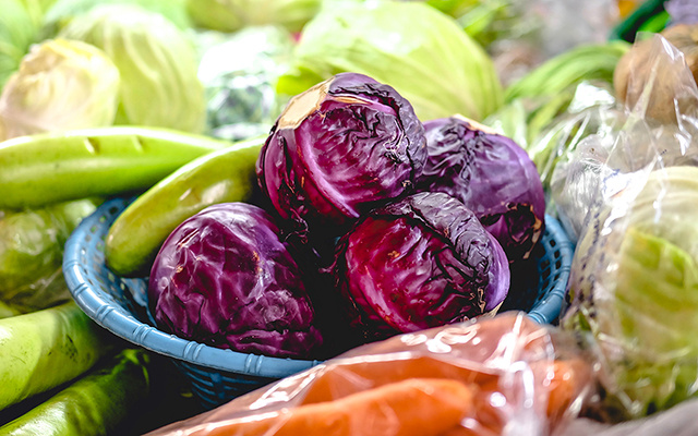 Colorido, nutritivo e fácil de plantar: o alimento que ajuda a cuidar do corpo