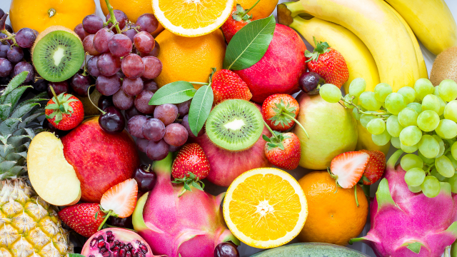 Fruta exótica melhora o colesterol e combate a gordura no fígado: descubra benefícios