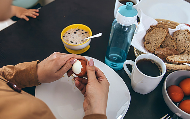 É uma fonte de cálcio melhor que o leite, mas mesmo assim não comemos e descartamos