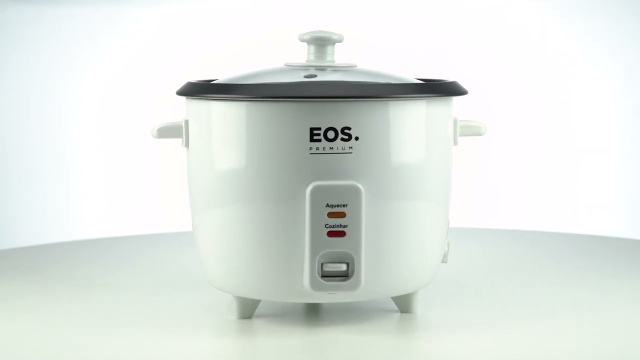Torne o preparo de refeições mais prático e rápido com a Panela Elétrica de Arroz EOS Premium Pratic (Imagem: EOS).