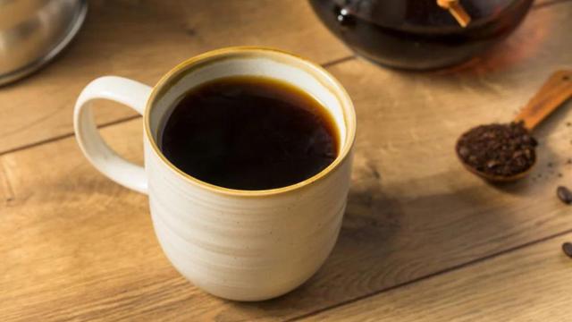 Descobri que tomei café errado a vida toda depois que aprendi essas dicas com um especialista
