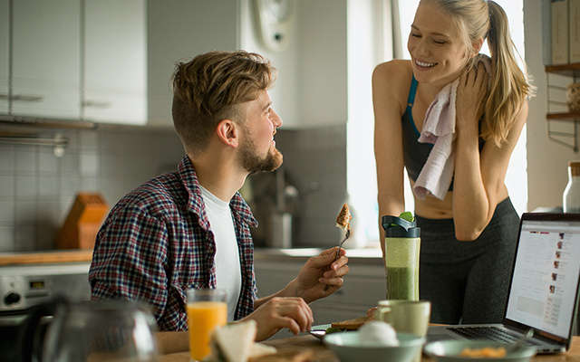 Homens e mulheres precisam de cafés da manhã diferentes para perder peso: entenda diferenças no emagrecimento