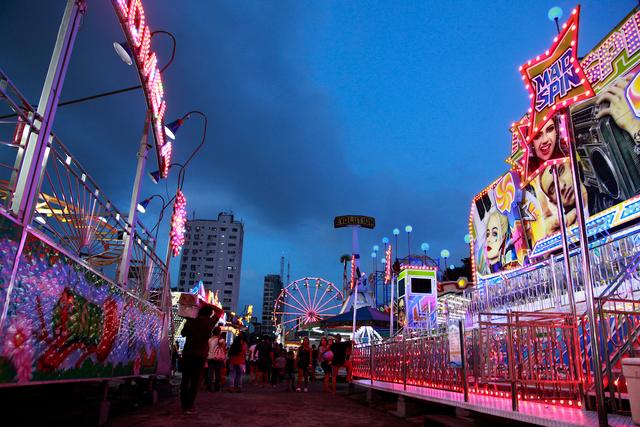 Arraial de Nazaré 2023 terá gastronomia, artesanato, parque de diversões e mais!