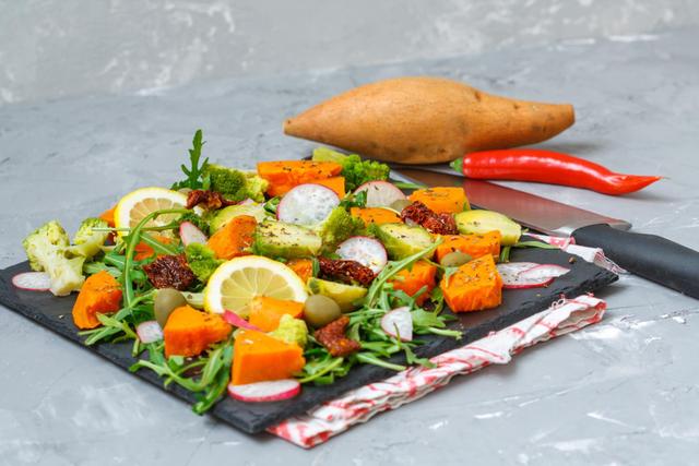 Madeira, fogo, terra, metal e água: como se alimentar de acordo com os 5 elementos pode fortalecer a sua saúde e prevenir doenças