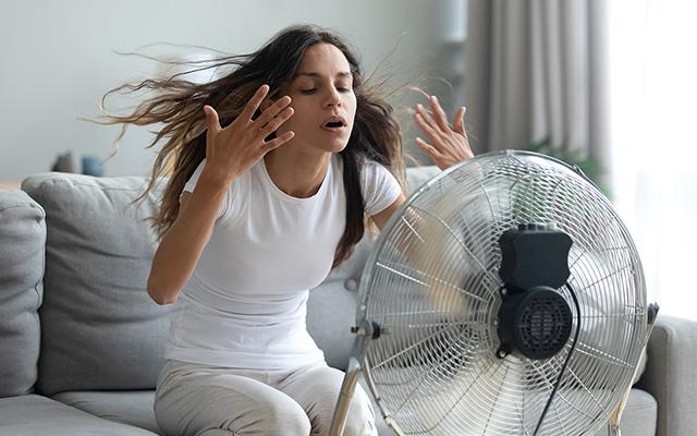 Não precisa ter ar-condicionado em casa para se refrescar: dica prática deixa o ambiente geladinho sem aumentar a conta de luz!