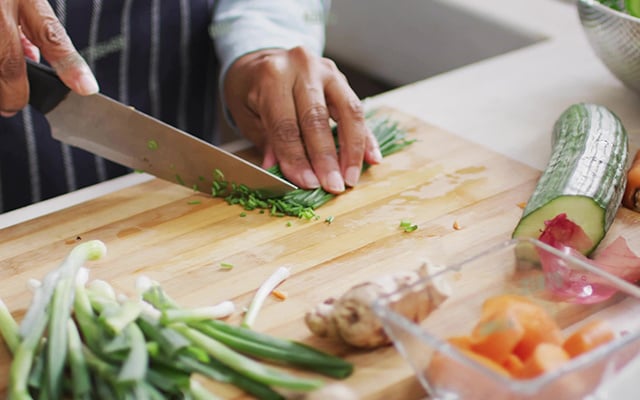 Não jogue fora essa parte do alimento ainda: ela pode render uma receita deliciosa e muito mais econômica